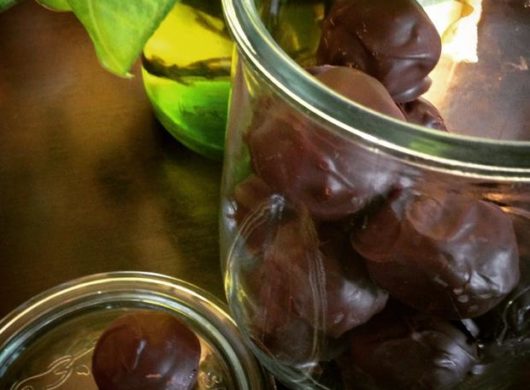 Dark Chocolate Fruity Nut Balls